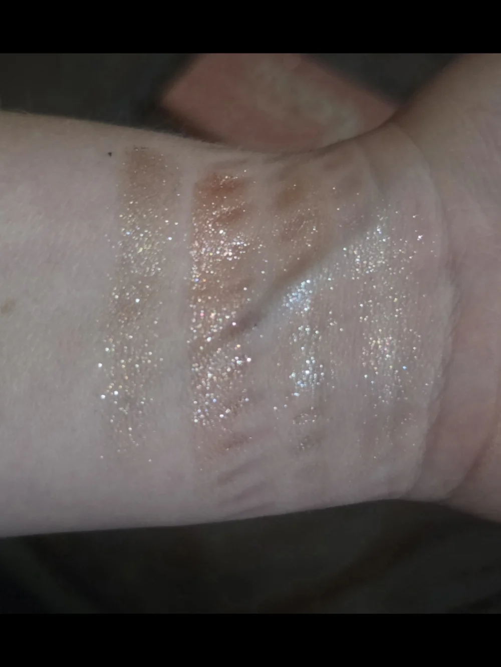 Famoty moonlight eyeshadow